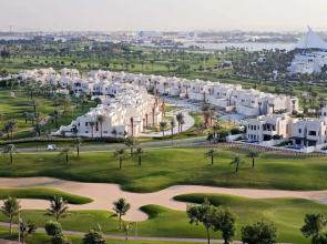 Pullman Dubai Creek City Centre Hotel & Residences