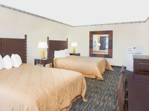 Days Inn by Wyndham Fresno Central