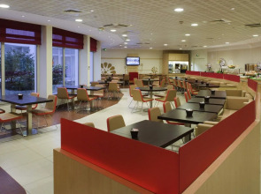 Отель Ibis Paris Montmartre Sacré-Coeur