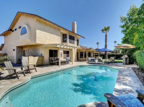 Private Pool, Grill: Upscale Scottsdale Retreat!