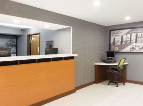 Super 8 by Wyndham Zanesville