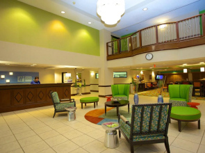 Holiday Inn Express Atlanta NE I-85 Clairmont by IHG