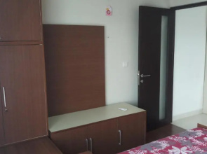 Ruby Apartment #2