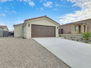 'havasu Palisades'! Home w/ Pet-friendly Yard