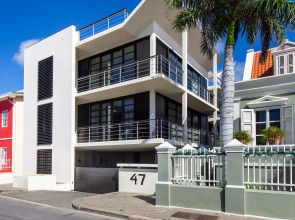 Amazing Sea View Penthouse W/ Private Rooftop