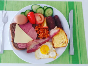 New York Plaza Hotel Apartments