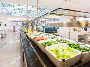 Reverence Life Hotel - Adults Only