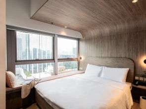 Hillwood House Hotel