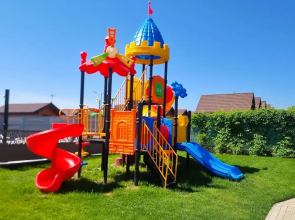 Single-story Holiday Homes, Pool, Playground