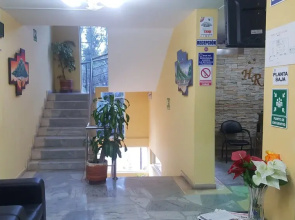 Hotel Del River