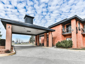 Travelodge by Wyndham Chatham