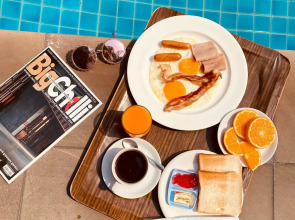 Safari Riviera Resort