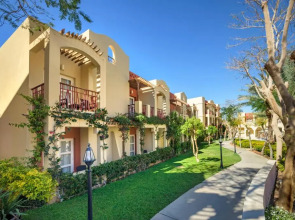 Marina Plaza Hotel, Tala Bay