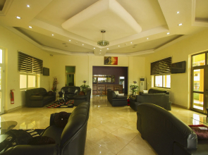 Kingstel Hotel