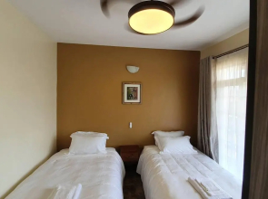 Charming 2-bed Apartment in Kigo