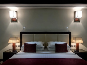 Raintree Rolla Hotel