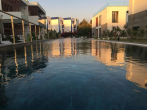 Ala Grand Residence