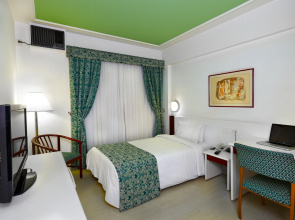 Hotel Boulevard Plaza
