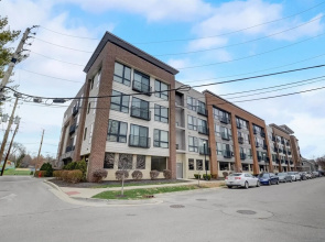 FRONTDESK Park 66 Flats Broad Ripple Indianapolis