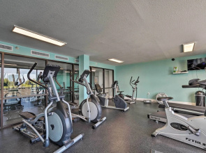 Private Beach Access & Gulf Views: Hudson Condo!