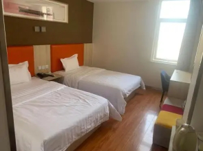 7 Days Inn Fuyang Railway Station