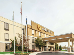 La Quinta Inn & Suites by Wyndham Mechanicsburg - Harrisburg
