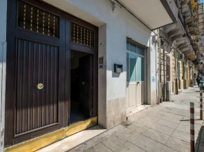 Mille e una Notte / Station Apartment