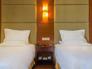 Home Inn Nantong Qingnian Middle Road