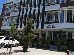Palm Bajo Hotel