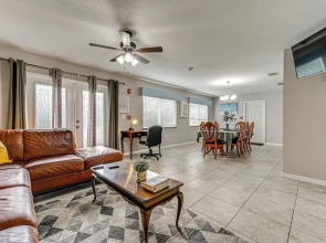 10 Mi to Adventure Island: Home w/ Fenced Yard!