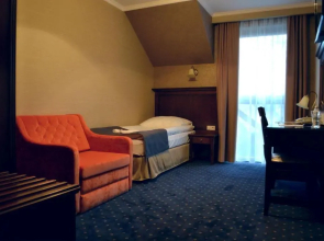 Borowinowy Zdrój Hotel Wellness Spa & Conference