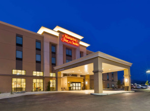 Hampton Inn & Suites Wells