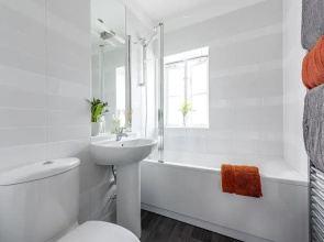 Stay in the Heart of Bath