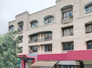 Capital O 45621 Tuliipstays Hotel Ashok Bhiwandi