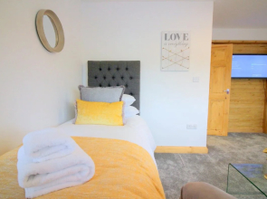 The Never Land (Peymans)