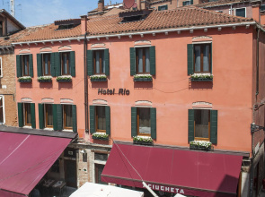 Rio Hotel