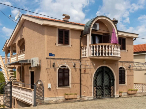 Amazing Apartment in Jadranovo With Wifi and 1 Bedrooms
