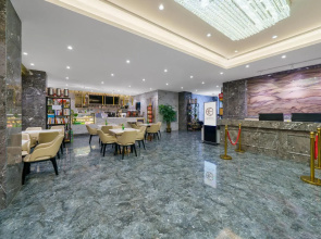 Shenzhen Changbao International Hotel (Futian Port Free Trade Zone)
