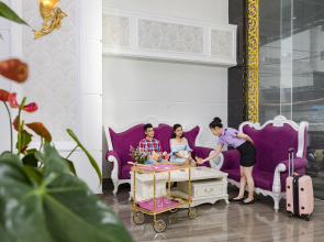 Bonjour Nha Trang Hotel