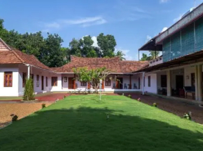 Akkara Homestay