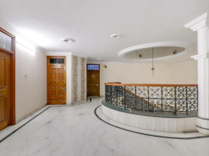 OYO Flagship 74036 Golden Residency 2