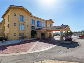 Motel 6 Knoxville, TN