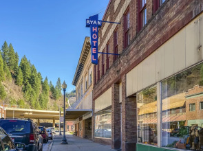Ryan Hotel