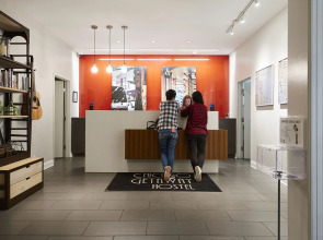 Chicago Getaway Hostel