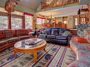 Gold King Lodge 8 Bedroom Home by RedAwning