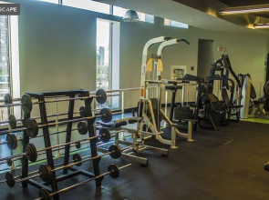 Toronto Escape - Mariner Terrace