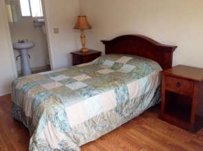 Sun Hill Motel