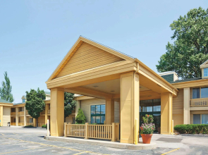 La Quinta Inn by Wyndham Oshkosh