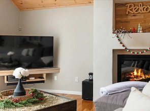 Pocono Scandinavian Cottage 2 Bedroom Cottage by RedAwning