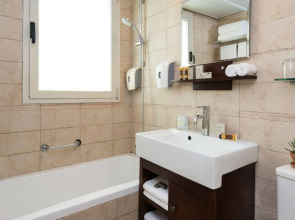 Dizengoff Suites Hotel